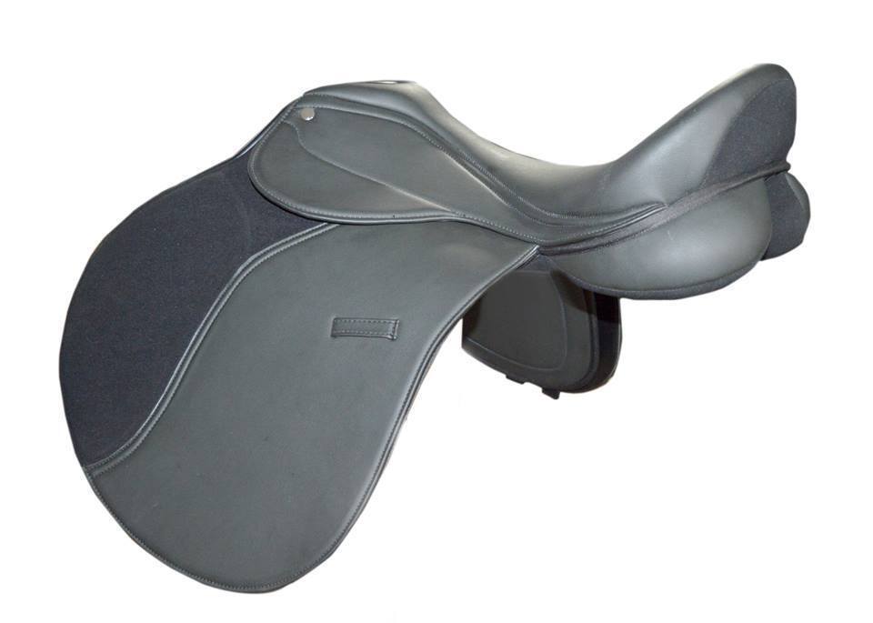 New Best  QUALITY Comfortable SYNTHETIC GP SADDLE EASY CHANGEABLE GULLET BLACK