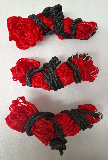 Pack of 3 Haynets strong 12 rings 42 "medium  holes , RED  ON SALE1